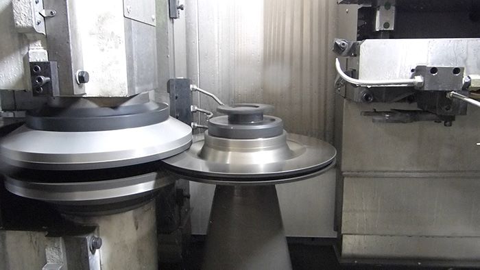 CMFK-DM500 刹车盘对磨机床内部结构